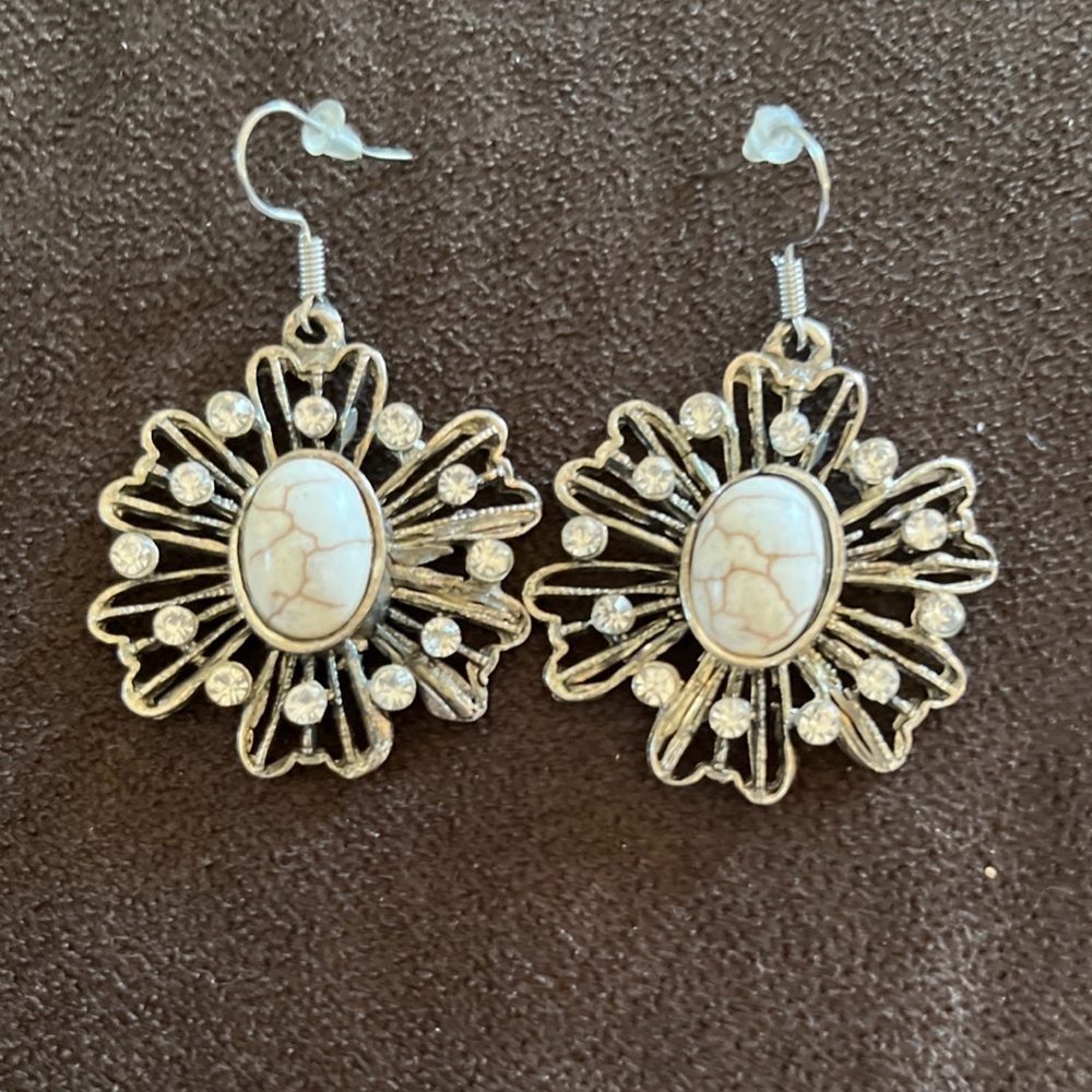 Floral design Earrings